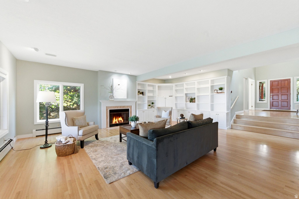 8 ALTAWOOD DR Sandy, UT 84092