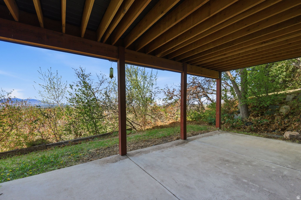 8 ALTAWOOD DR Sandy, UT 84092