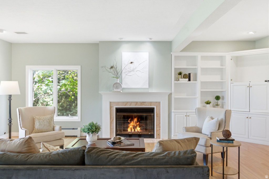 8 ALTAWOOD DR Sandy, UT 84092