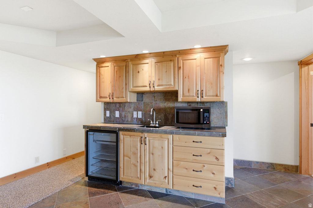 8 ALTAWOOD DR Sandy, UT 84092