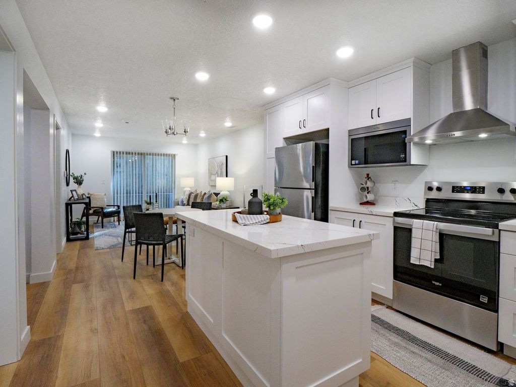 1032 E 400 #309B Salt Lake City, UT 84102