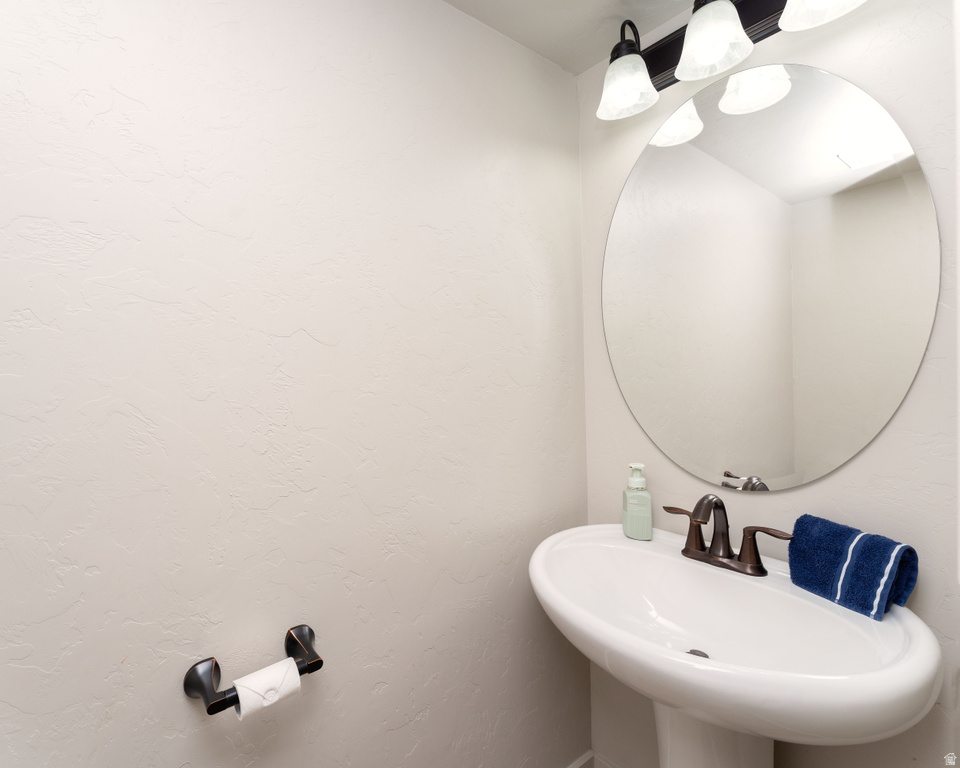 1594 W PARTRIDGE DR Vernal, UT 84078