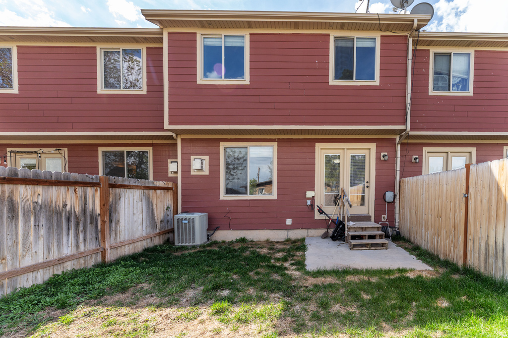 1594 W PARTRIDGE DR Vernal, UT 84078