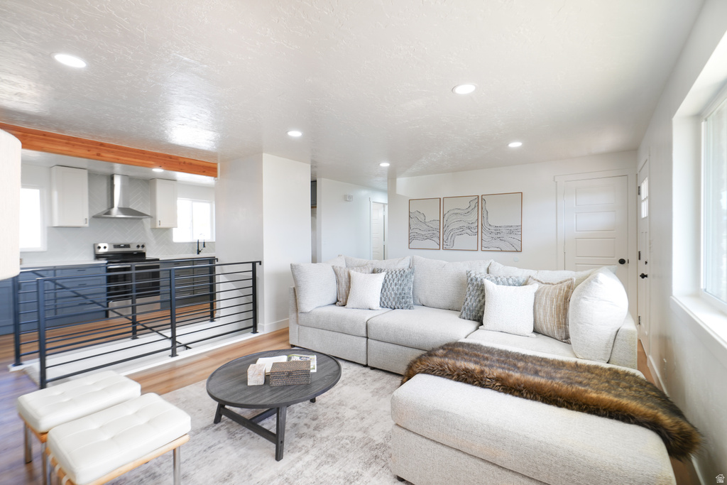 2466 W 5075 S Roy, UT 84067