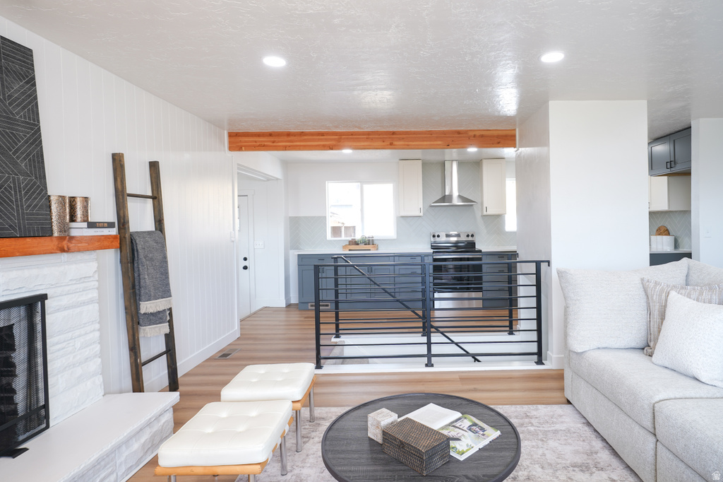 2466 W 5075 S Roy, UT 84067