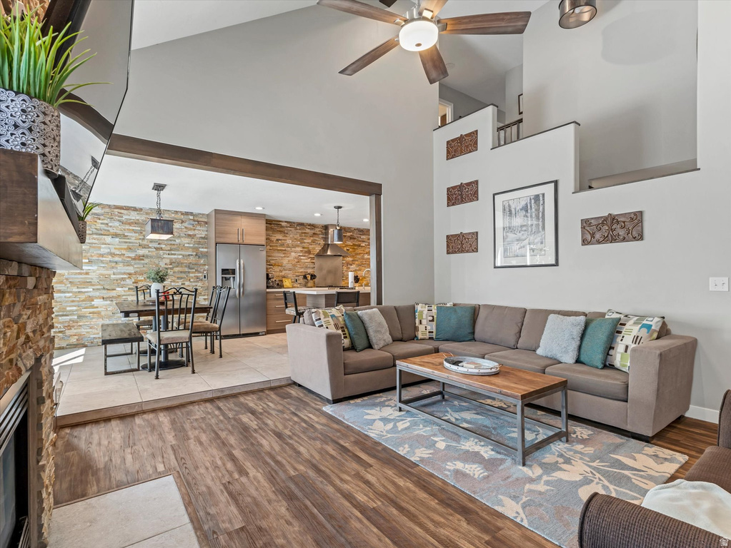 3576 E RUSTIC SPRING LN Cottonwood Heights, UT 84121