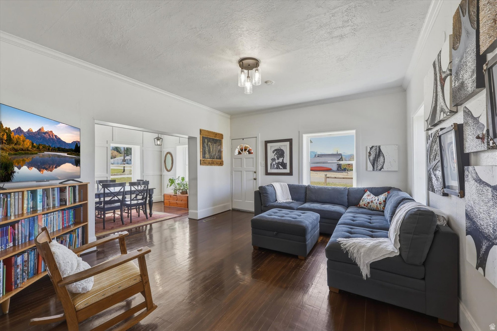 295 E 100 N Mt Pleasant, UT 84647