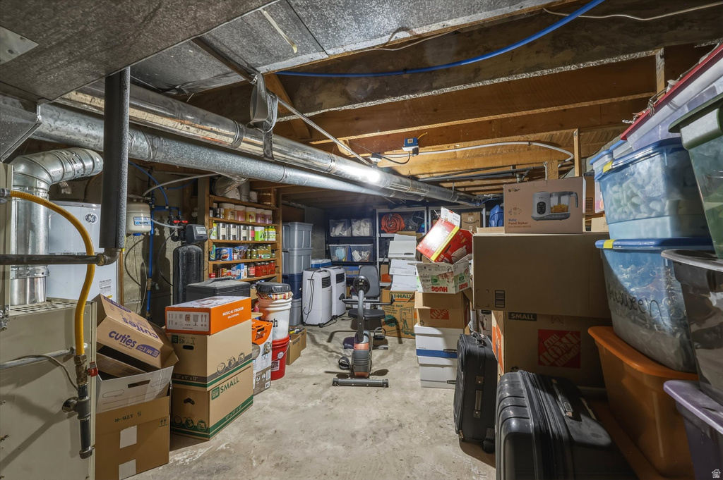 295 E 100 N Mt Pleasant, UT 84647