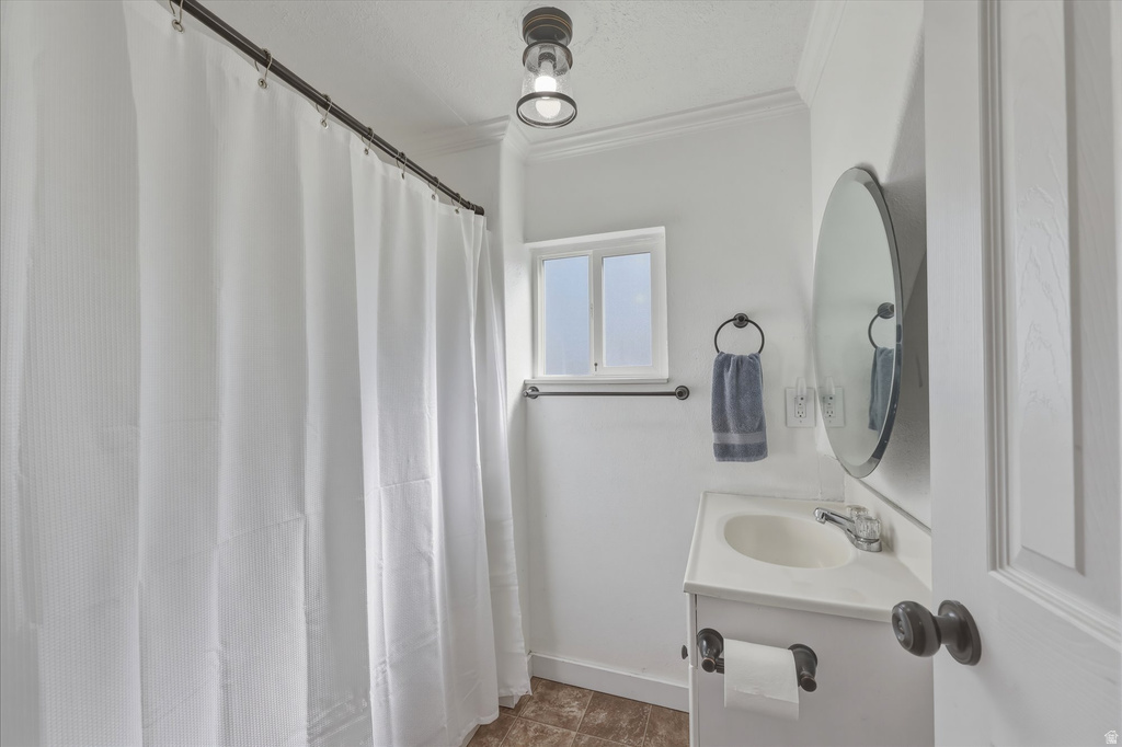 295 E 100 N Mt Pleasant, UT 84647