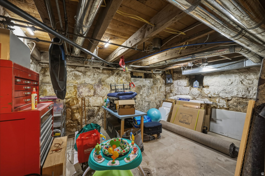 295 E 100 N Mt Pleasant, UT 84647