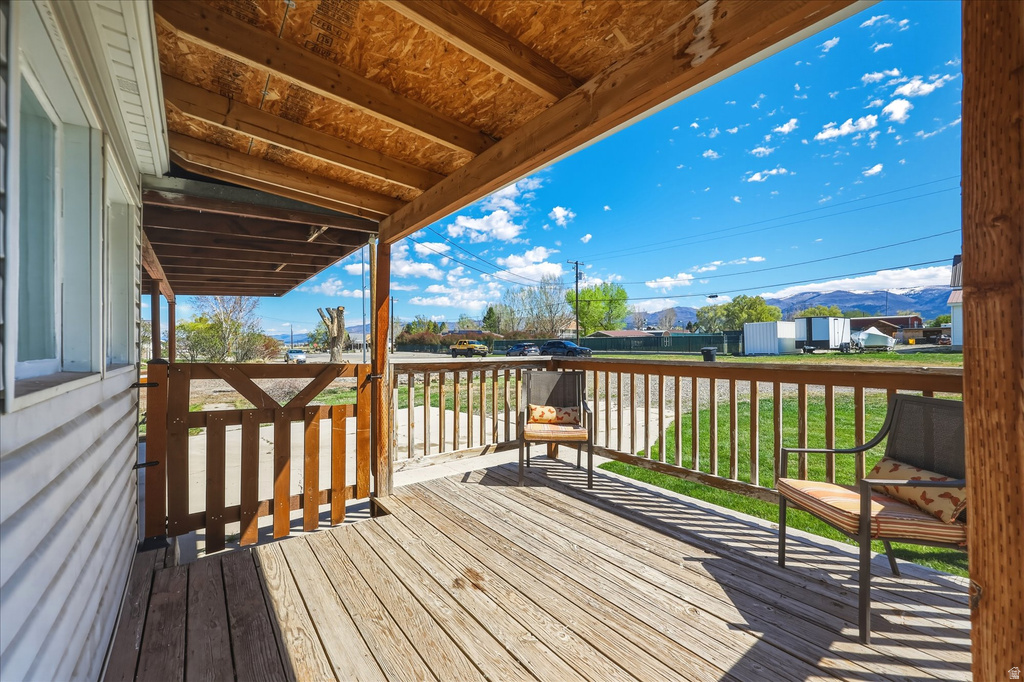 295 E 100 N Mt Pleasant, UT 84647