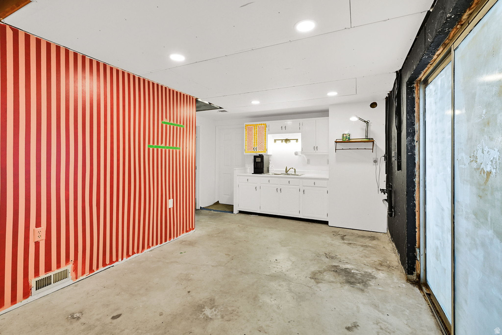 2195 W 800 N West Point, UT 84015