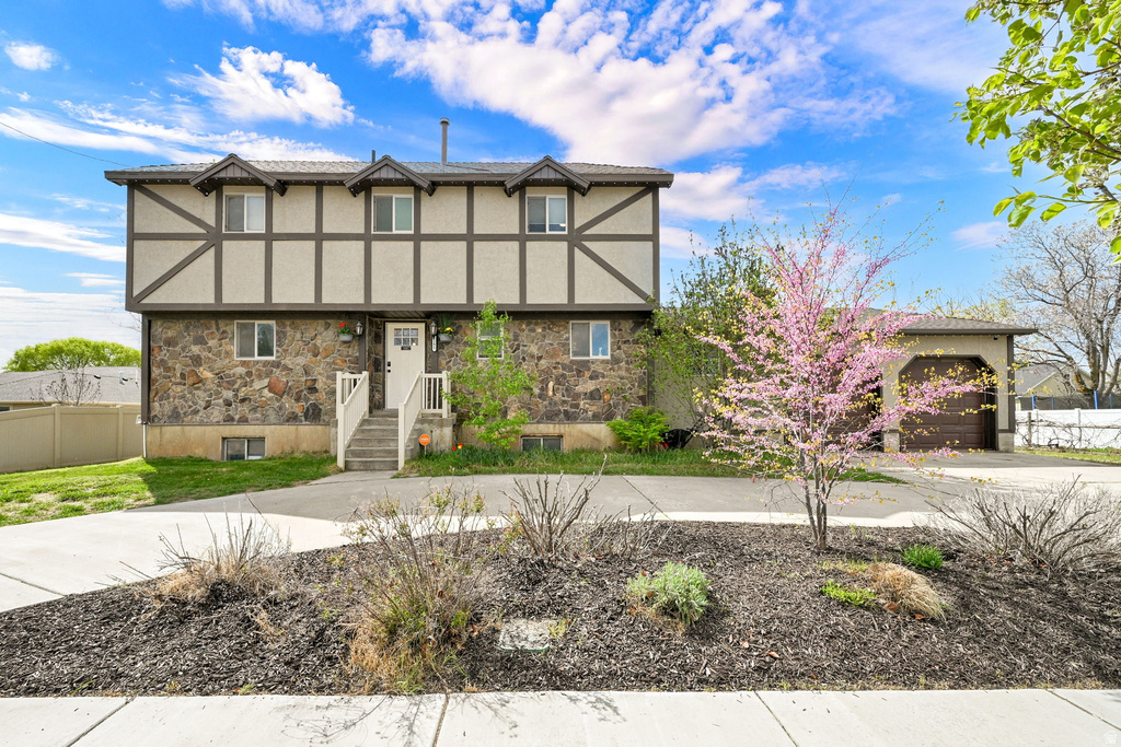 2195 W 800 N West Point, UT 84015