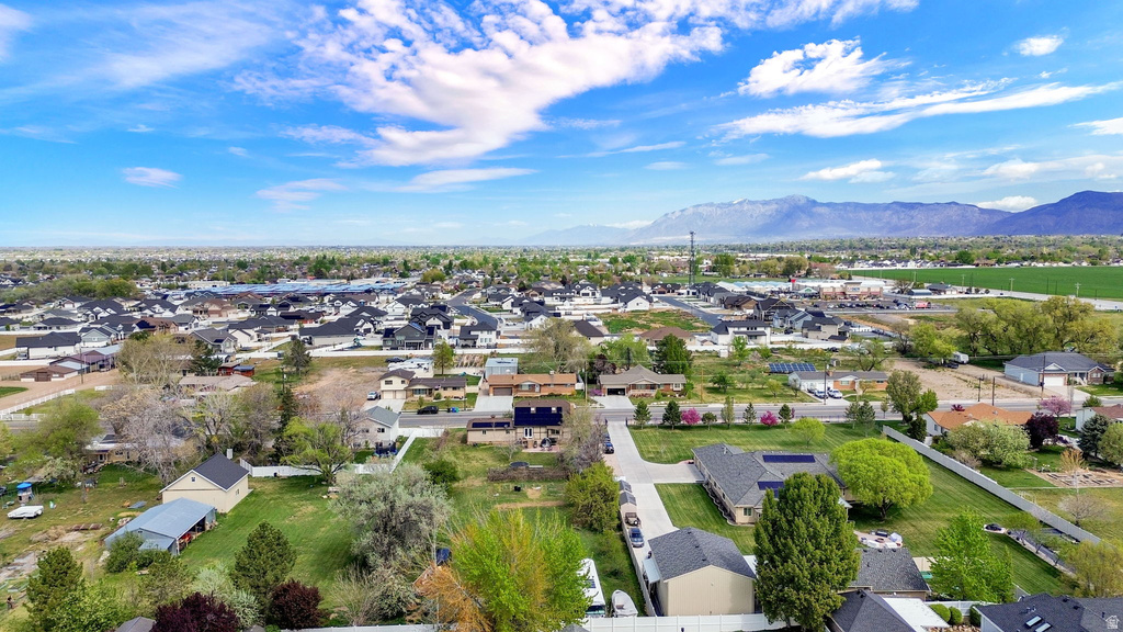 2195 W 800 N West Point, UT 84015