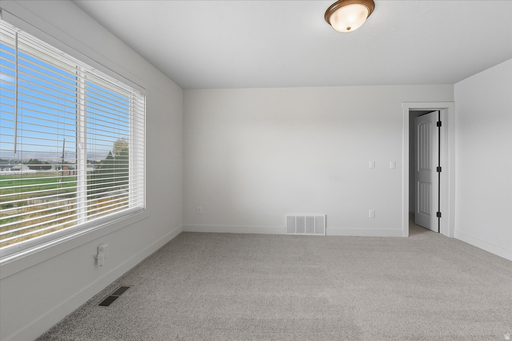 535 W 300 N Hyrum, UT 84319
