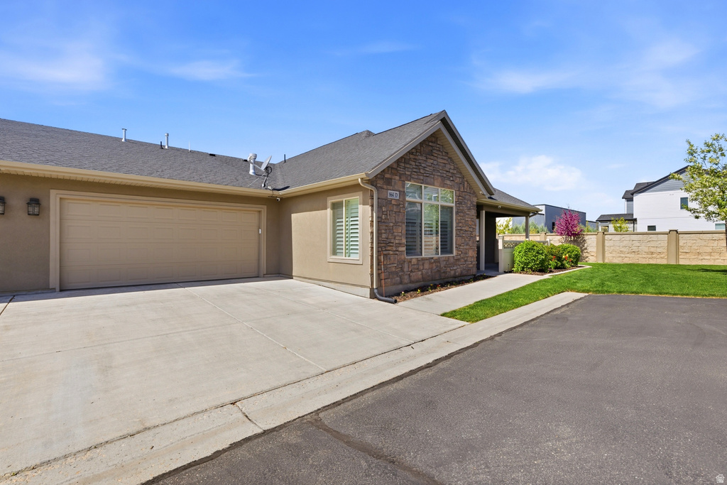 864 W 1840 S #D Syracuse, UT 84075