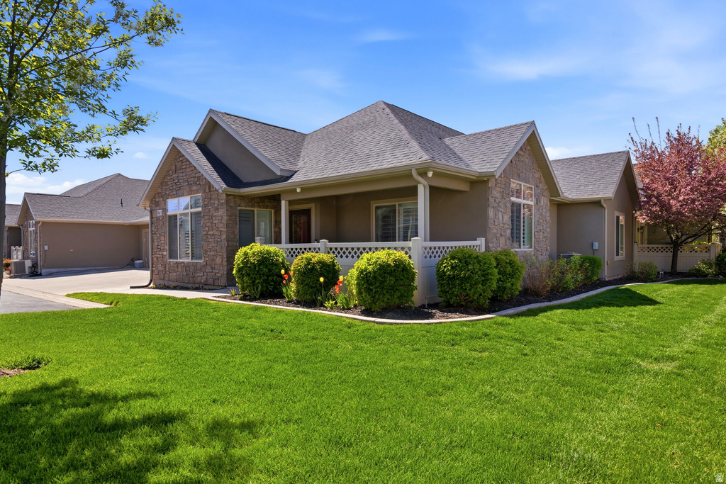 864 W 1840 S #D Syracuse, UT 84075