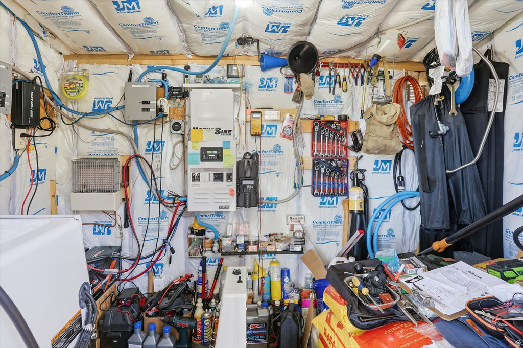 10140 N 11600 E Logan, UT 84321