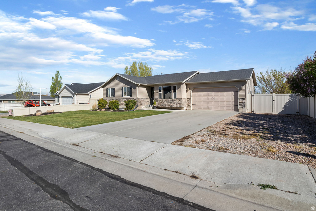 451 E 880 S Nephi, UT 84648