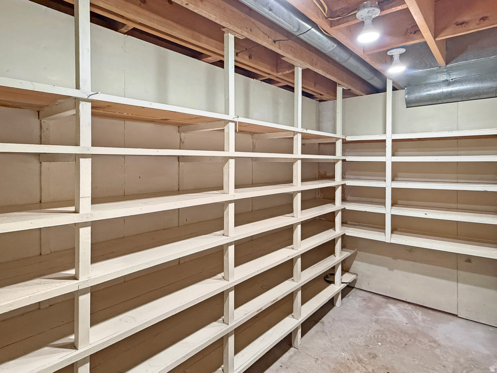 330 W CENTER Orangeville, UT 84537