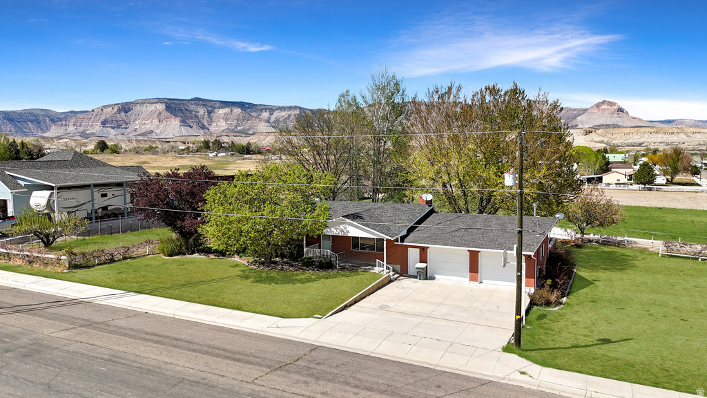 330 W CENTER Orangeville, UT 84537