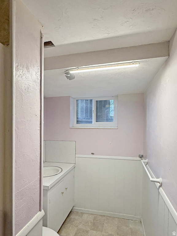 330 W CENTER Orangeville, UT 84537