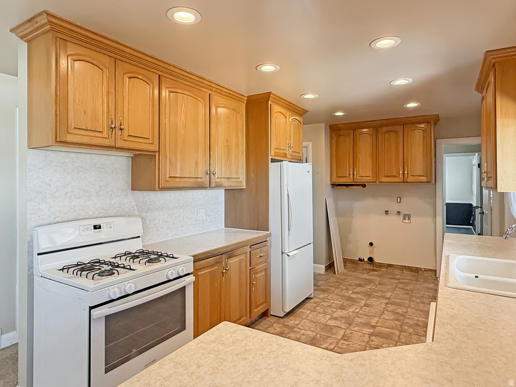 330 W CENTER Orangeville, UT 84537