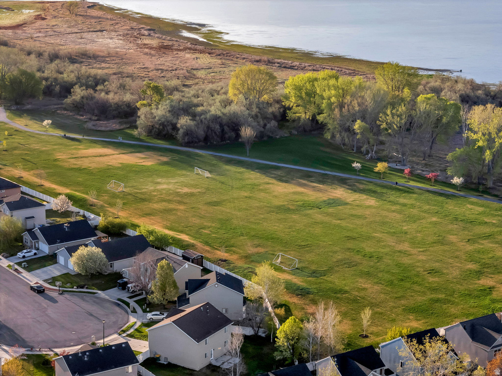 2087 E HAWTHORNE ST Saratoga Springs, UT 84043