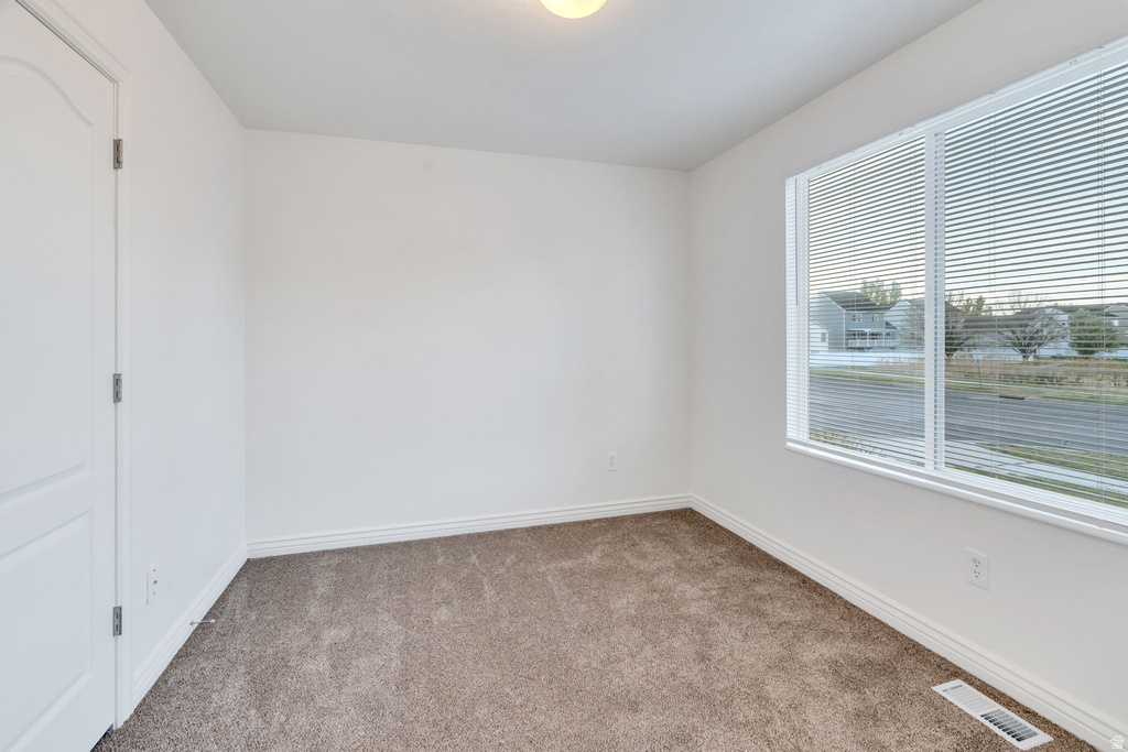 2087 E HAWTHORNE ST Saratoga Springs, UT 84043