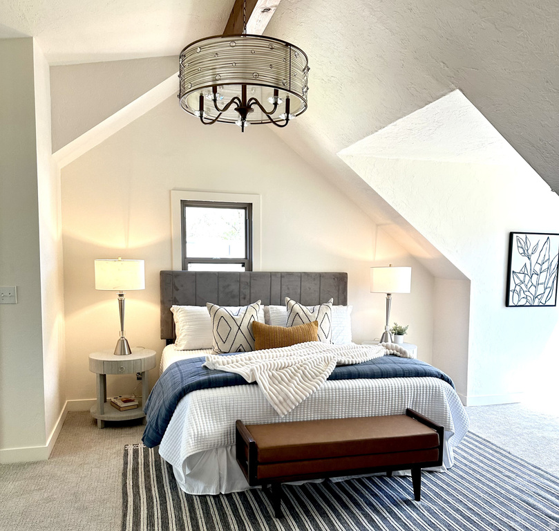 4640 S LOCUST LN Holladay, UT 84117