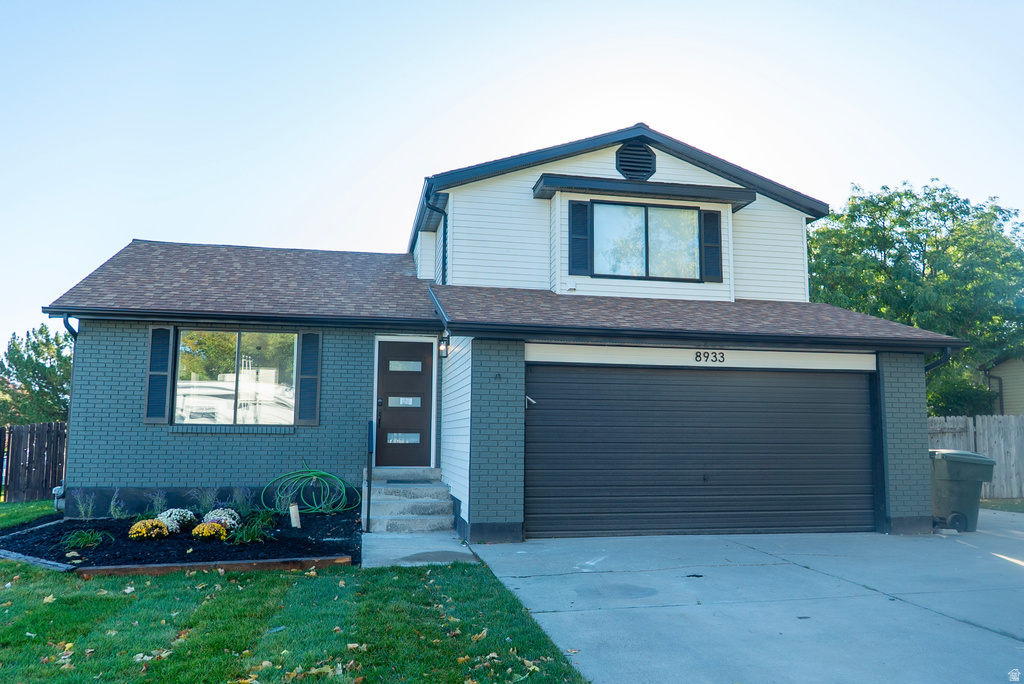 8933 S 3900 W West Jordan, UT 84088