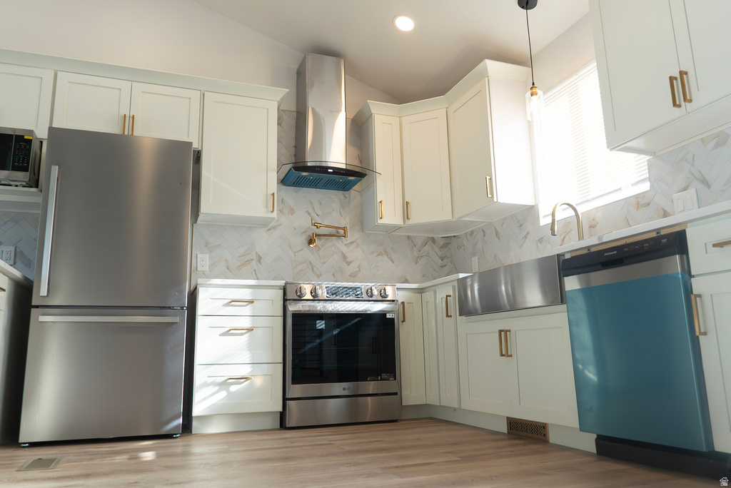 8933 S 3900 W West Jordan, UT 84088