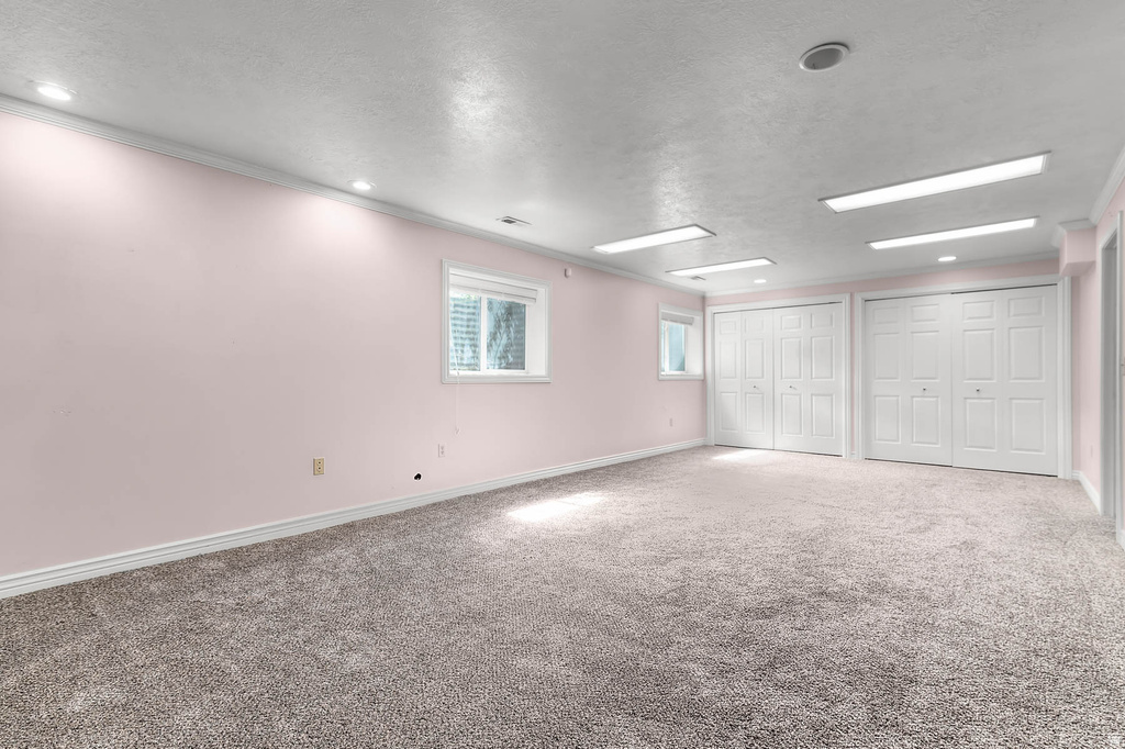 1822 E 9800 S Sandy, UT 84092