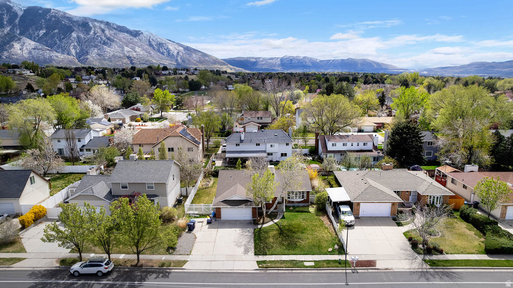 1822 E 9800 S Sandy, UT 84092