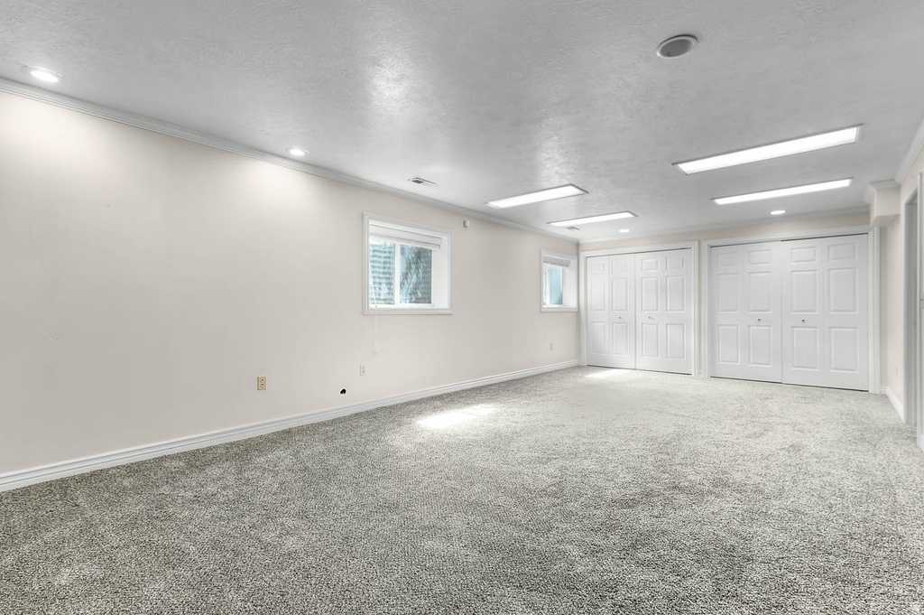 1822 E 9800 S Sandy, UT 84092