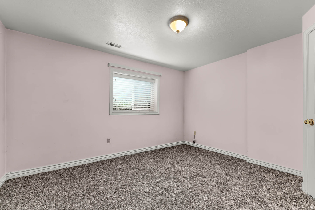 1822 E 9800 S Sandy, UT 84092