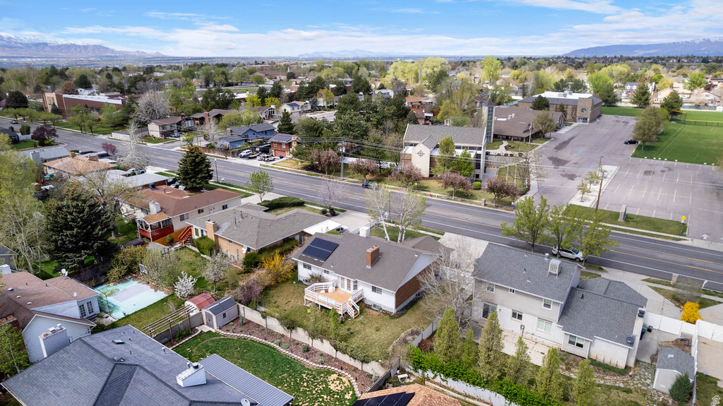 1822 E 9800 S Sandy, UT 84092