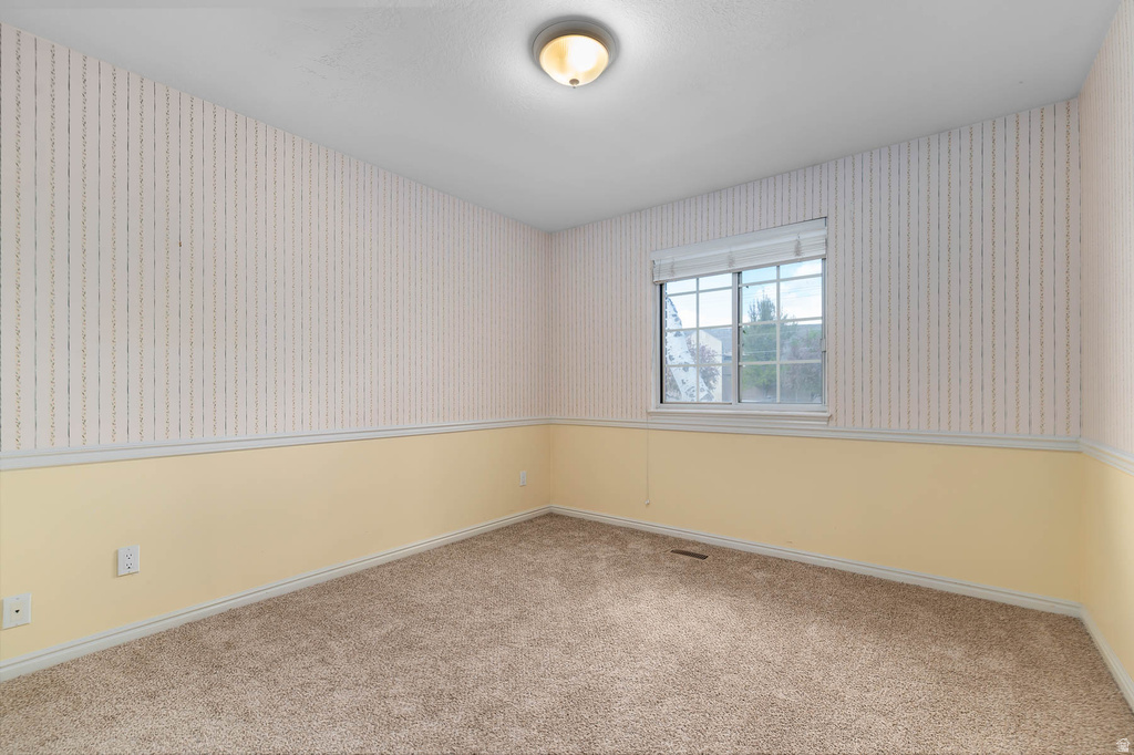 1822 E 9800 S Sandy, UT 84092