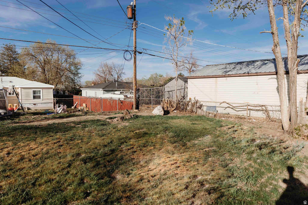 4594 W 5335 S Kearns, UT 84118