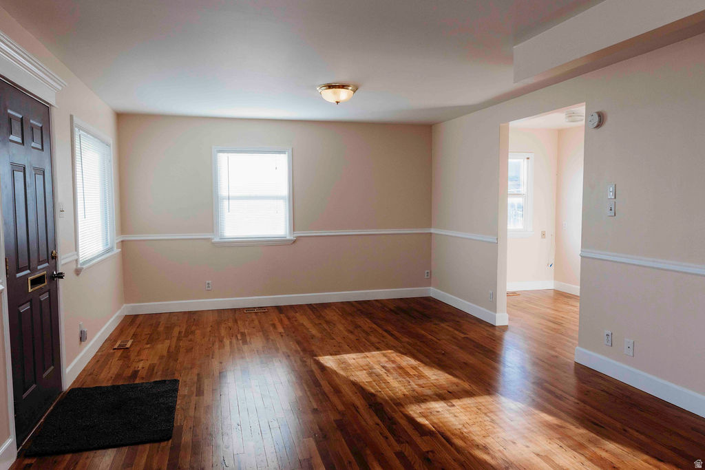 4594 W 5335 S Kearns, UT 84118