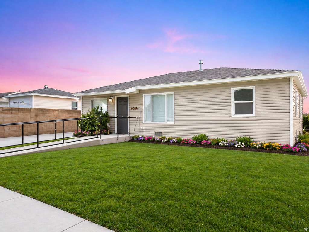 4594 W 5335 S Kearns, UT 84118