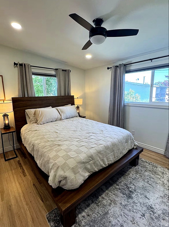 1697 E BUNKERHILL RD Holladay, UT 84117