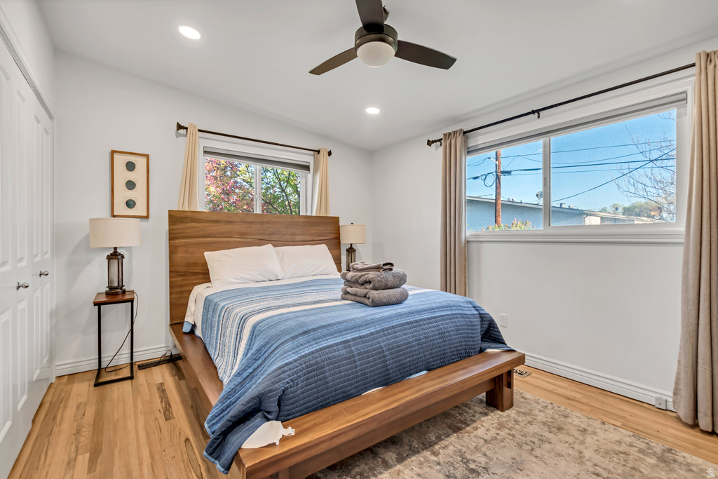 1697 E BUNKERHILL RD Holladay, UT 84117