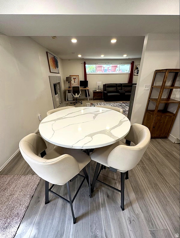 1697 E BUNKERHILL RD Holladay, UT 84117