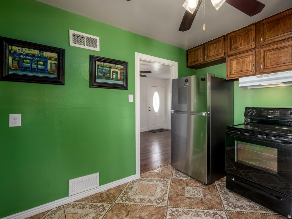 35 RUSSETT AVE Salt Lake City, UT 84115