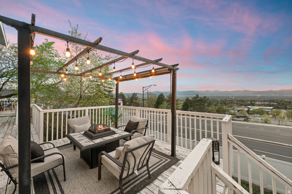 9750 S INDIAN DR Sandy, UT 84092