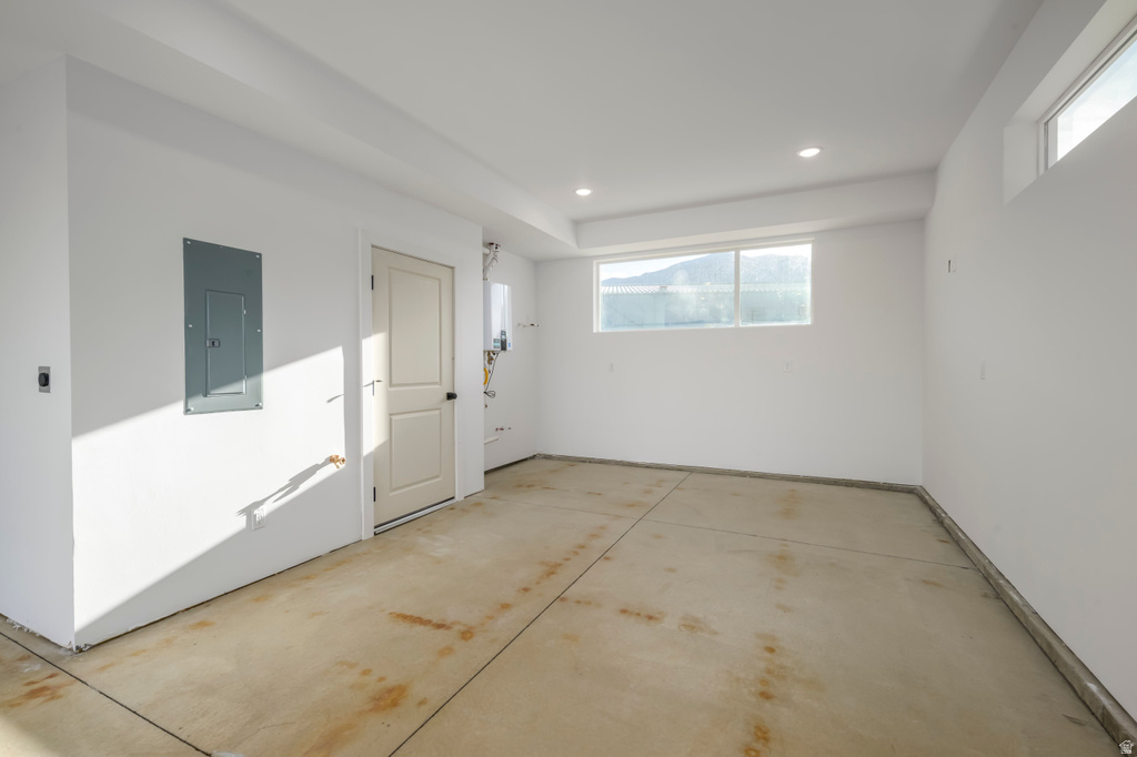 92 S 1100 W #4 Farmington, UT 84025