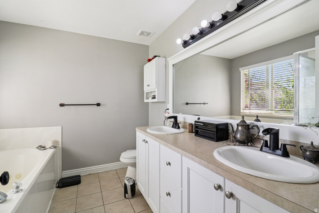 1699 W 2115 S Syracuse, UT 84075