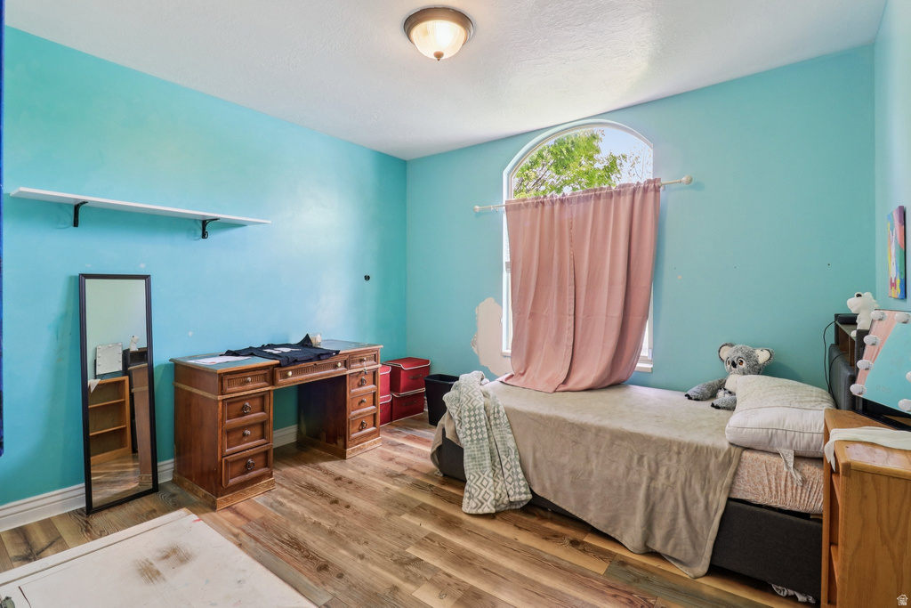 1699 W 2115 S Syracuse, UT 84075