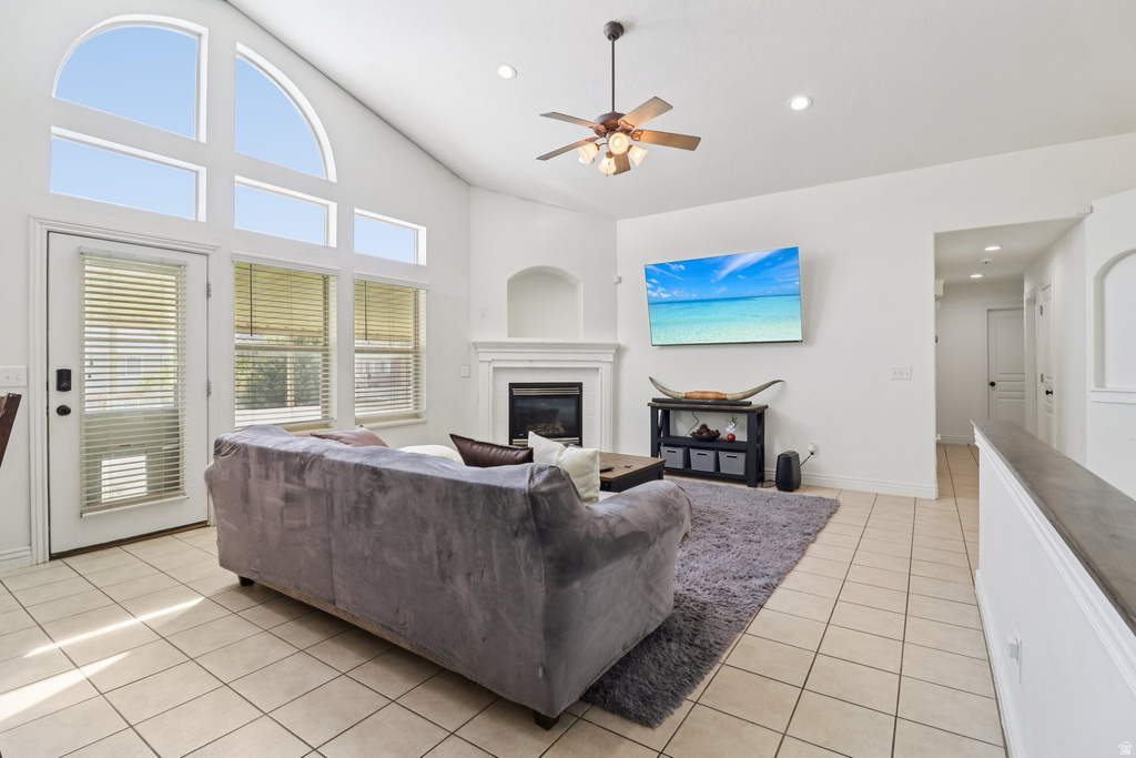 1699 W 2115 S Syracuse, UT 84075